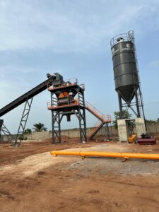 Lire la suite à propos de l’article Centrales à Béton pour le béton prêt à l’emploi