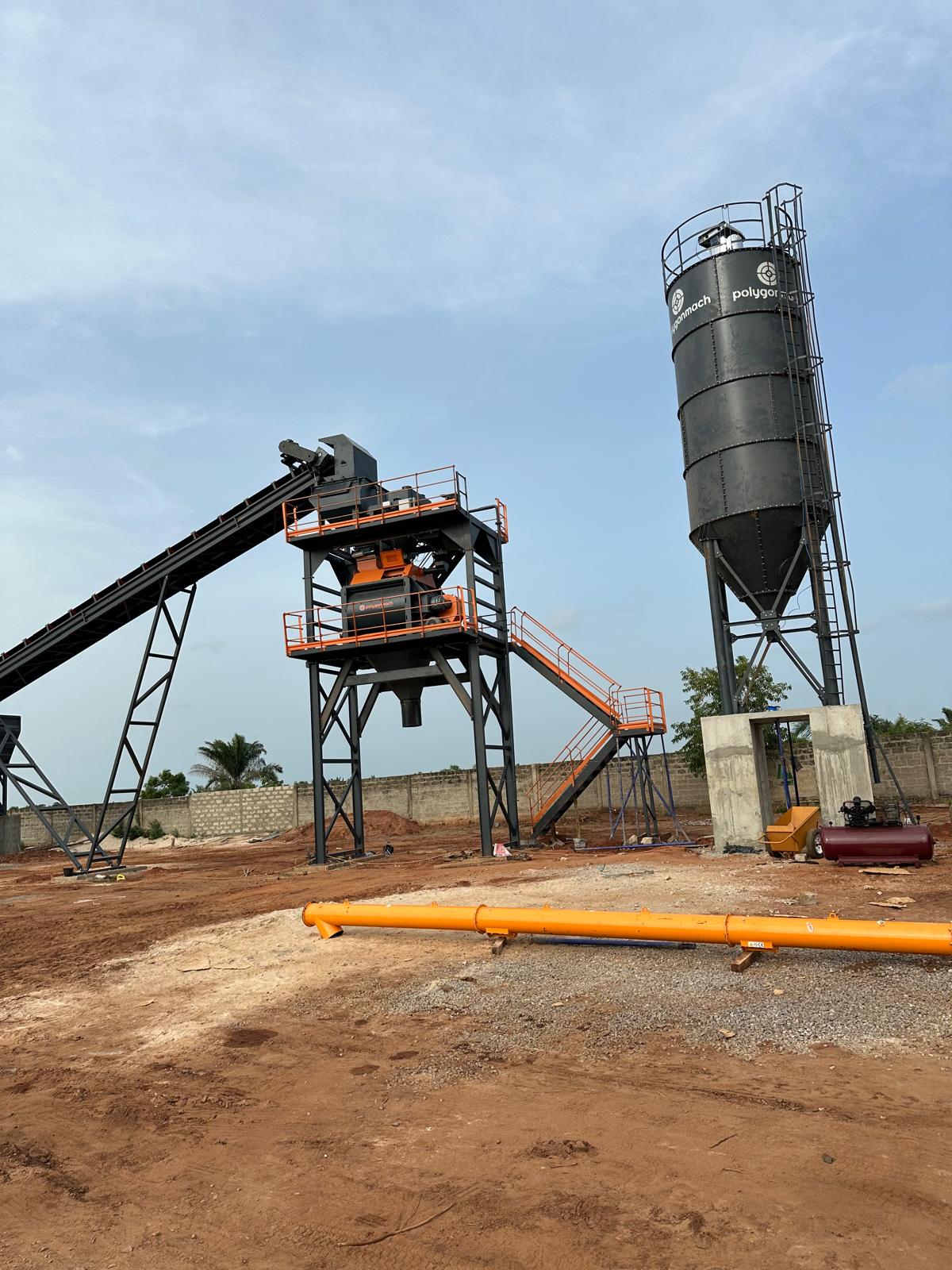Centrale à béton, Quel est le prix d'une centrale à béton? Quel est le prix d'une centrale de béton automatique ?, Comment fonctionne un central à béton ? Comment appelle-t-on un camion qui transporte du béton ?, Ott globale, concrete batching plant, What is a concrete batch plant?, How much does a batch plant cost?
